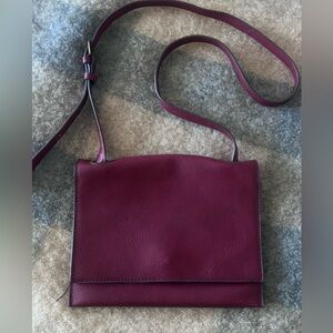 Carlos genuine leather Women’s Burgundy Crossbody Bag
